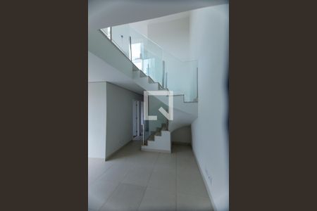 Sala de apartamento à venda com 3 quartos, 144m² em João Pinheiro, Belo Horizonte