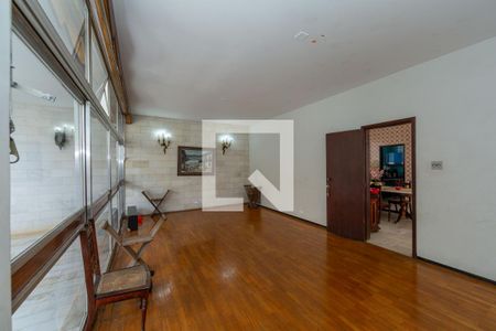 Sala de casa à venda com 8 quartos, 720m² em Gutierrez, Belo Horizonte