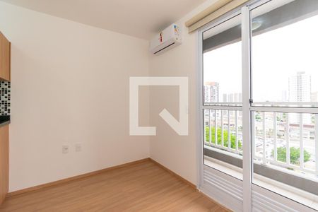 Studio de kitnet/studio para alugar com 1 quarto, 16m² em Vila Santa Clara, São Paulo