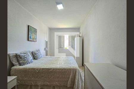 Quarto de apartamento para alugar com 1 quarto, 89m² em Macuco, Santos