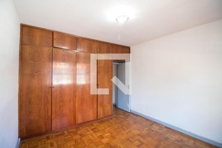 Quarto 2 de casa para alugar com 2 quartos, 130m² em Chácara Santo Antônio (zona Sul), São Paulo