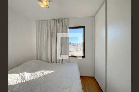 Quarto de apartamento à venda com 4 quartos, 150m² em Cruzeiro, Belo Horizonte