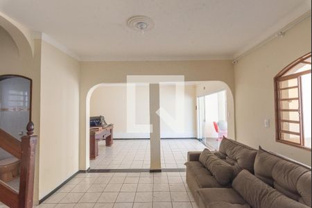 Sala de casa à venda com 3 quartos, 182m² em Jardim Indianópolis, Campinas