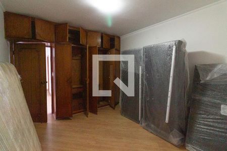 Quarto 2 de casa à venda com 4 quartos, 344m² em Jardim das Vertentes, São Paulo