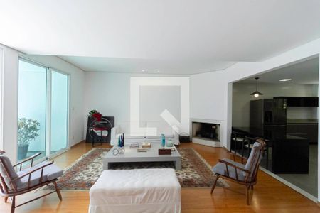 Sala 1 de casa de condomínio para alugar com 3 quartos, 400m² em Vila D’el Rey, Nova Lima