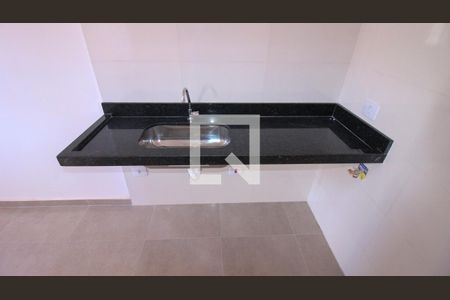 Sala/Cozinha de apartamento para alugar com 1 quarto, 31m² em Jardim Vila Formosa, São Paulo