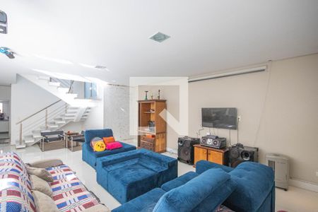 Sala de casa para alugar com 4 quartos, 550m² em Jardim Guapira, São Paulo