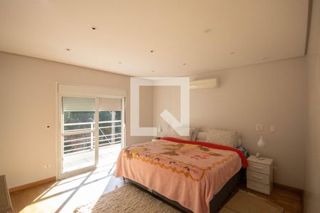 Suíte 1 de casa para alugar com 4 quartos, 550m² em Jardim Guapira, São Paulo