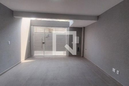 Casa à venda com 3 quartos, 178m² em Jardim Monjolo, São Paulo