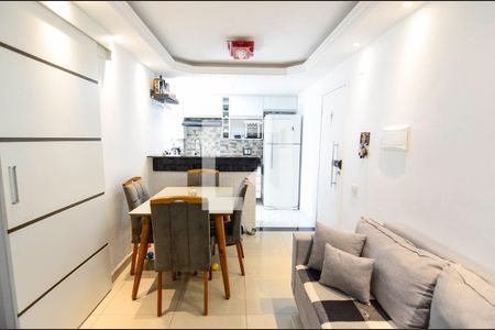 Sala de apartamento à venda com 2 quartos, 45m² em Imperial de São Cristóvão, Rio de Janeiro