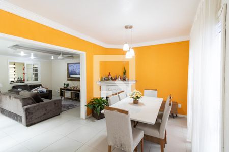 Sala de casa à venda com 4 quartos, 223m² em Vila Joao Pessoa, Porto Alegre