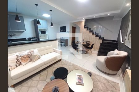 Sala de casa para alugar com 2 quartos, 103m² em Vila Sao Jorge, São Vicente