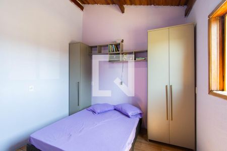 Quarto 1 de casa à venda com 5 quartos, 200m² em Mathias Velho, Canoas