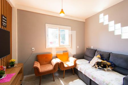 Sala de casa à venda com 5 quartos, 200m² em Mathias Velho, Canoas