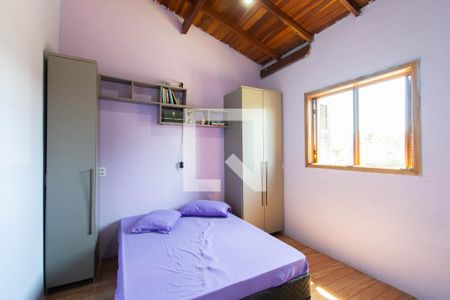 Quarto 1 de casa à venda com 5 quartos, 200m² em Mathias Velho, Canoas