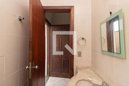 Lavabo de casa para alugar com 3 quartos, 219m² em Vila Gustavo, São Paulo