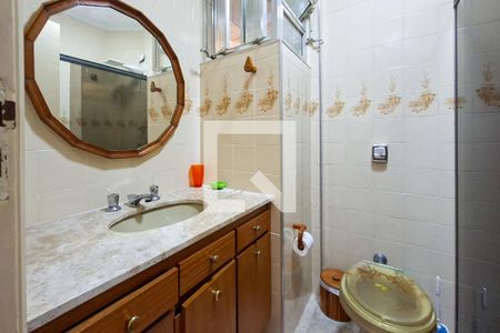 Banheiro de kitnet/studio para alugar com 0 quarto, 27m² em Canto do Forte, Praia Grande