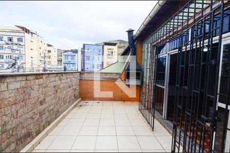 Sacada de casa para alugar com 2 quartos, 180m² em Engenho Novo, Rio de Janeiro