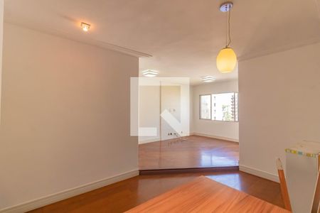 Sala de apartamento à venda com 3 quartos, 75m² em Jardim Jabaquara, São Paulo