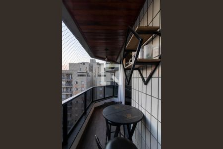 Sacada da Sala de apartamento para alugar com 3 quartos, 168m² em Camargos, Guarulhos