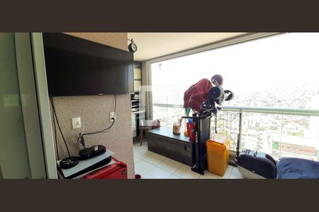 Sacada da Sala de apartamento à venda com 2 quartos, 62m² em Pestana, Osasco