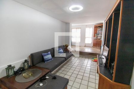 Sala 2 de casa para alugar com 4 quartos, 1002m² em Piratininga, Niterói