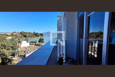 Sala 1 de apartamento para alugar com 3 quartos, 174m² em Bom Abrigo, Florianópolis