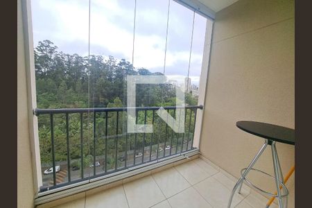 Sacada de apartamento à venda com 2 quartos, 57m² em Umuarama, Osasco