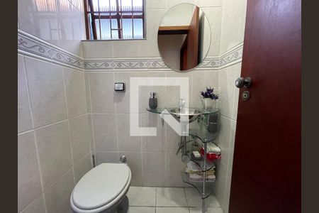 Lavabo de casa para alugar com 3 quartos, 182m² em Butantã, São Paulo