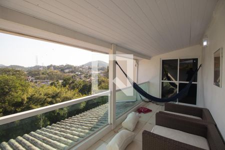 Varanda do Quarto 1 de casa para alugar com 3 quartos, 350m² em Maria Paula, São Gonçalo