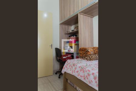 Quarto 2 de casa à venda com 2 quartos, 48m² em Jardim Petroni, São Bernardo do Campo