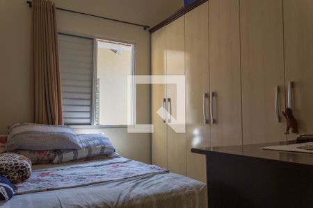 Quarto 1 de casa à venda com 2 quartos, 48m² em Jardim Petroni, São Bernardo do Campo