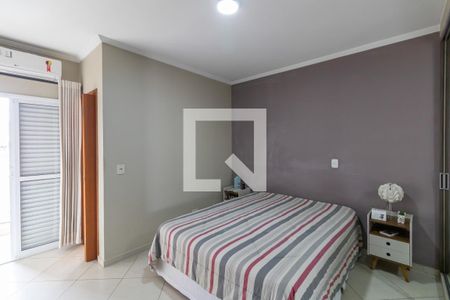 Suíte de casa à venda com 2 quartos, 211m² em Vila Marieta, São Paulo
