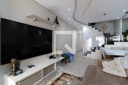 Sala de casa para alugar com 4 quartos, 125m² em Vila Rio Branco, São Paulo