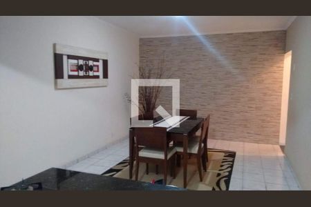 Casa para alugar com 4 quartos, 280m² em Jardim Lageado, São Paulo