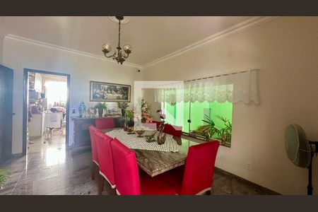 Sala de jantar de casa para alugar com 5 quartos, 370m² em Buritis, Belo Horizonte