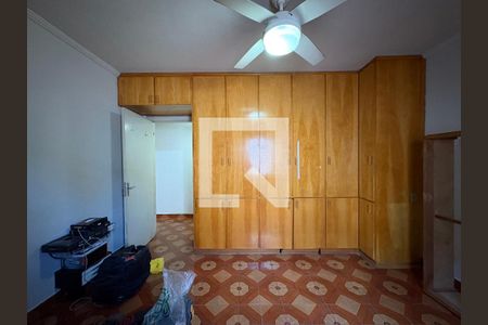 Quarto 1 de casa para alugar com 2 quartos, 160m² em Vila Pires, Santo André