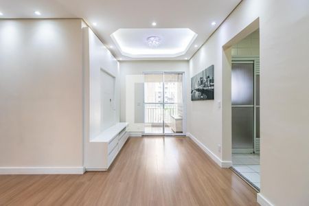 Sala de apartamento para alugar com 3 quartos, 74m² em Jardim Tupanci, Barueri