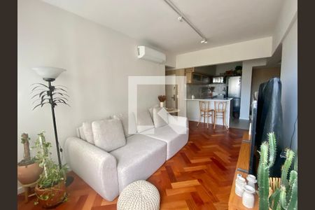 Sala de apartamento para alugar com 2 quartos, 70m² em Ipanema, Rio de Janeiro
