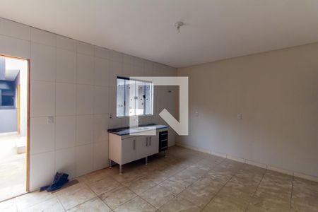 Sala/Cozinha de apartamento para alugar com 2 quartos, 85m² em Jardim Guairaca, São Paulo
