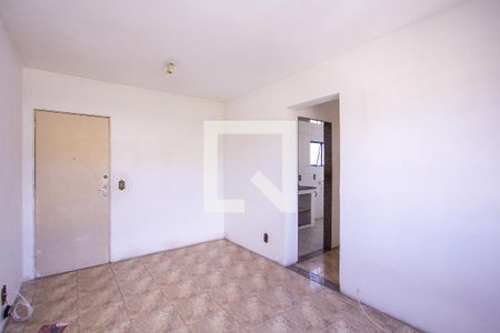 Sala de apartamento para alugar com 2 quartos, 55m² em Colubandê, São Gonçalo