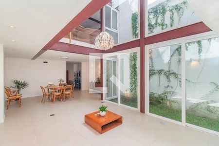 Sala 2 de casa para alugar com 4 quartos, 450m² em Centro Histórico, Porto Alegre