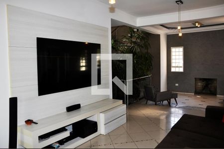 Sala de casa para alugar com 4 quartos, 311m² em Jardim Monjolo, São Paulo