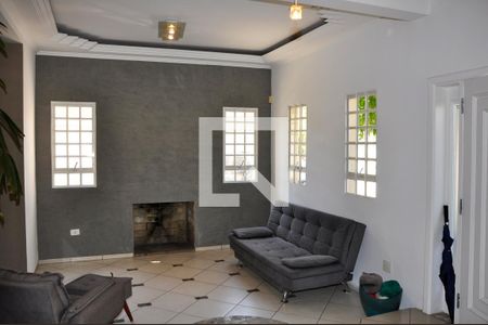 Sala de casa para alugar com 4 quartos, 311m² em Jardim Monjolo, São Paulo