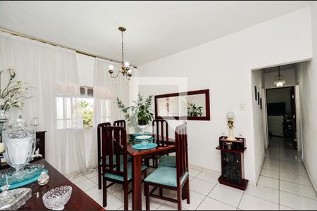 Sala de Jantar de casa para alugar com 2 quartos, 313m² em União, Belo Horizonte