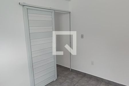 Quarto de casa de condomínio para alugar com 1 quarto, 38m² em Taquara, Rio de Janeiro