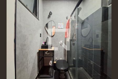 Banheiro de apartamento à venda com 1 quarto, 28m² em Lapa, Rio de Janeiro
