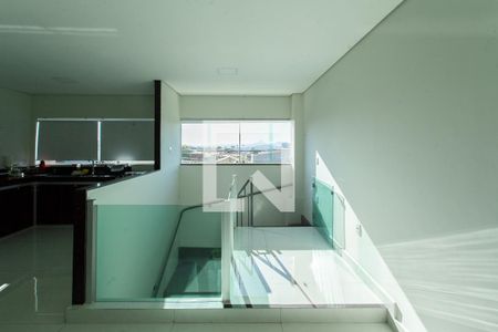 Sala de casa para alugar com 2 quartos, 70m² em Jardim Leblon, Belo Horizonte