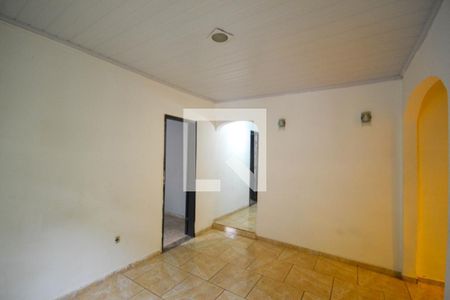 Sala de casa para alugar com 3 quartos, 300m² em Paiol de Pólvora, Nilópolis