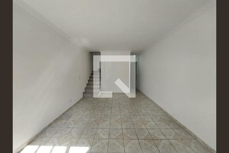 Sala de casa de condomínio à venda com 2 quartos, 80m² em Jardim Ubirajara (Zona Sul), São Paulo